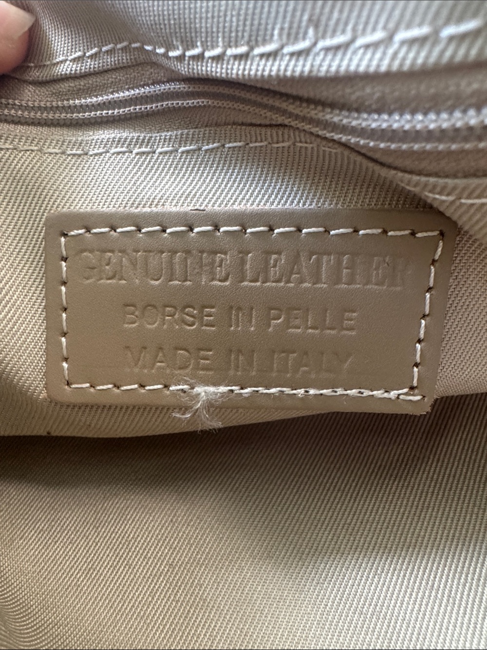 Italian Suede Leather Crossbody with incredible gold hardware and amazing clasp - Picture 9 of 10